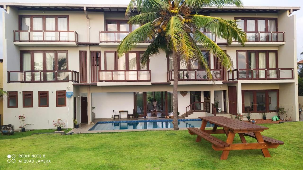 Driftwood Villa Pamunugama Zewnętrze zdjęcie
